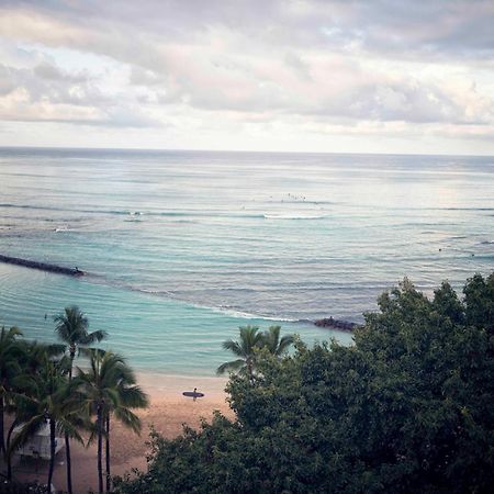 Espacio The Jewel Of Waikiki Hotel Honolulu Exterior photo